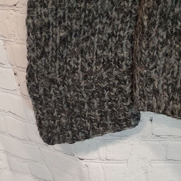 Express handknit wool blend turtleneck - Picture 2 of 4